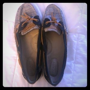 Sperry boat shoes